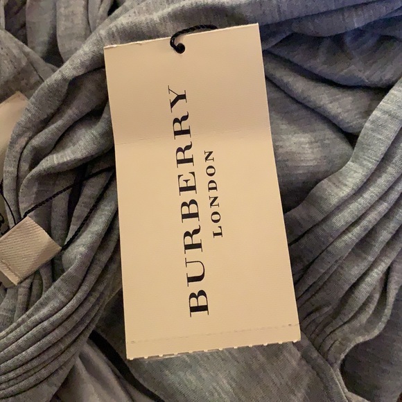 Super cute halter neck Burberry dress - Picture 9 of 9